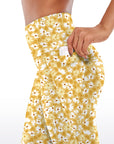 Flower yellow ditsy flower capris