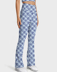 Flower blue and white plaid flower flare leggings