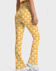 Yellow exquisite scalloped seamless flare leggings