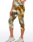 Gilt water ripple gold star capris