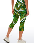 Tie dye green swirl water ripple capris