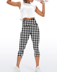 Black and white pattern houndstooth capris