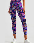 Purple paisley print design leggings