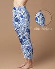 Flower blue and white vintage print breathable yoga leggings