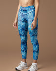 Abstract watercolor blue water ripples leggings