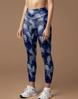 Flower dandelion blooming flying blue Leggings