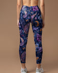 Exotic flower paisley dark leggings