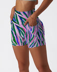 Geometry abstract green stripe shorts